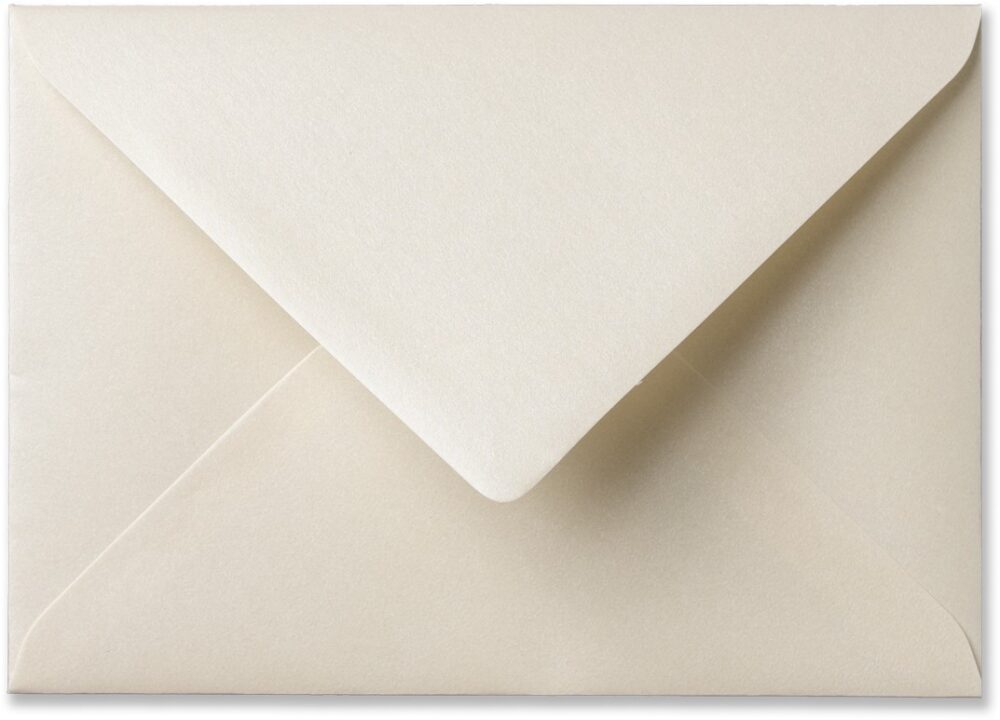Envelop Metallic Cream 12x18